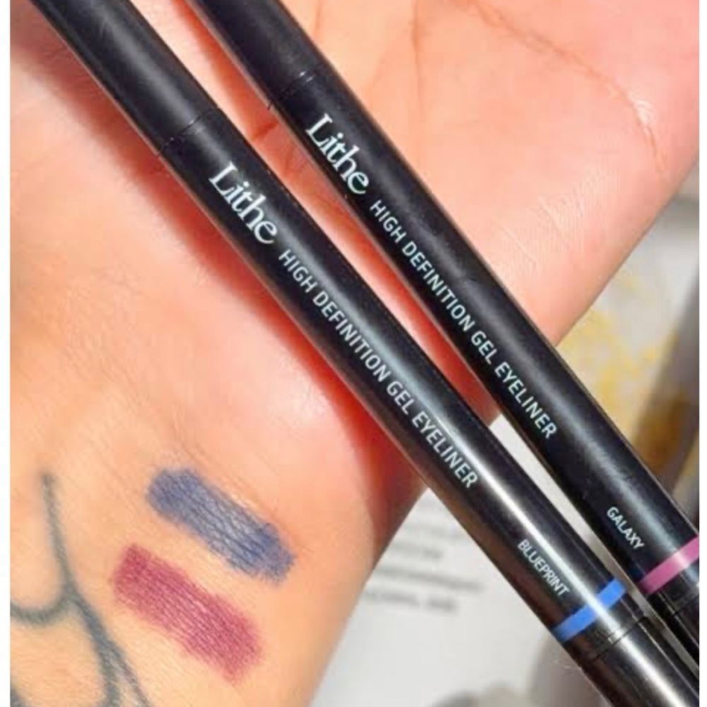 Lithe Gel Eyeliner Set - Picture 5 of 7